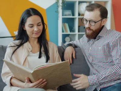 Apprendre l&rsquo;anglais quand on est débutant : mécanismes, obstacles et premières étapes