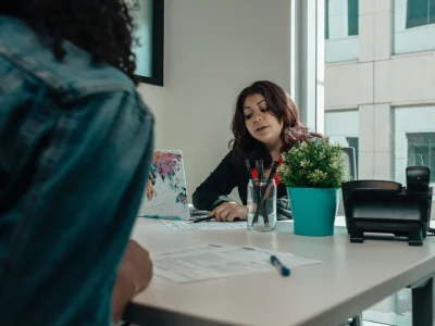 Cours d&rsquo;anglais business : comprendre les fondamentaux avant de choisir sa formation