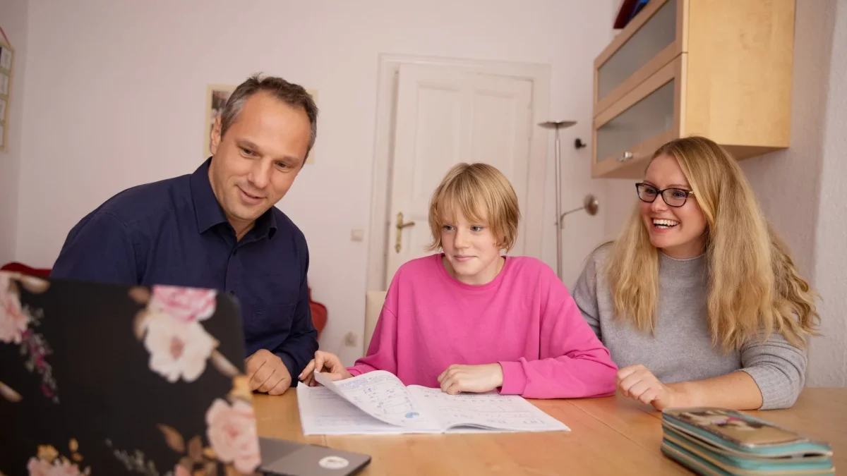École bilingue anglais : modèles, critères de choix et alternatives